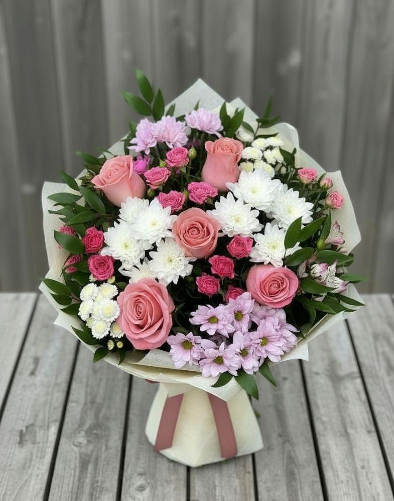 Букет цветов из: Альстромерии, Гвоздики, Розы и Хризантемы в Поповскую