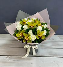 Букет цветов из:  Орхидеи и Розы в Поповскую