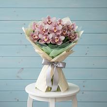 Букет цветов из:  Орхидеи и Розы в Поповскую