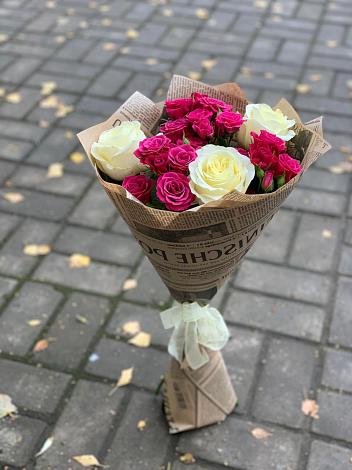 Букет цветов из: Розы в Поповскую